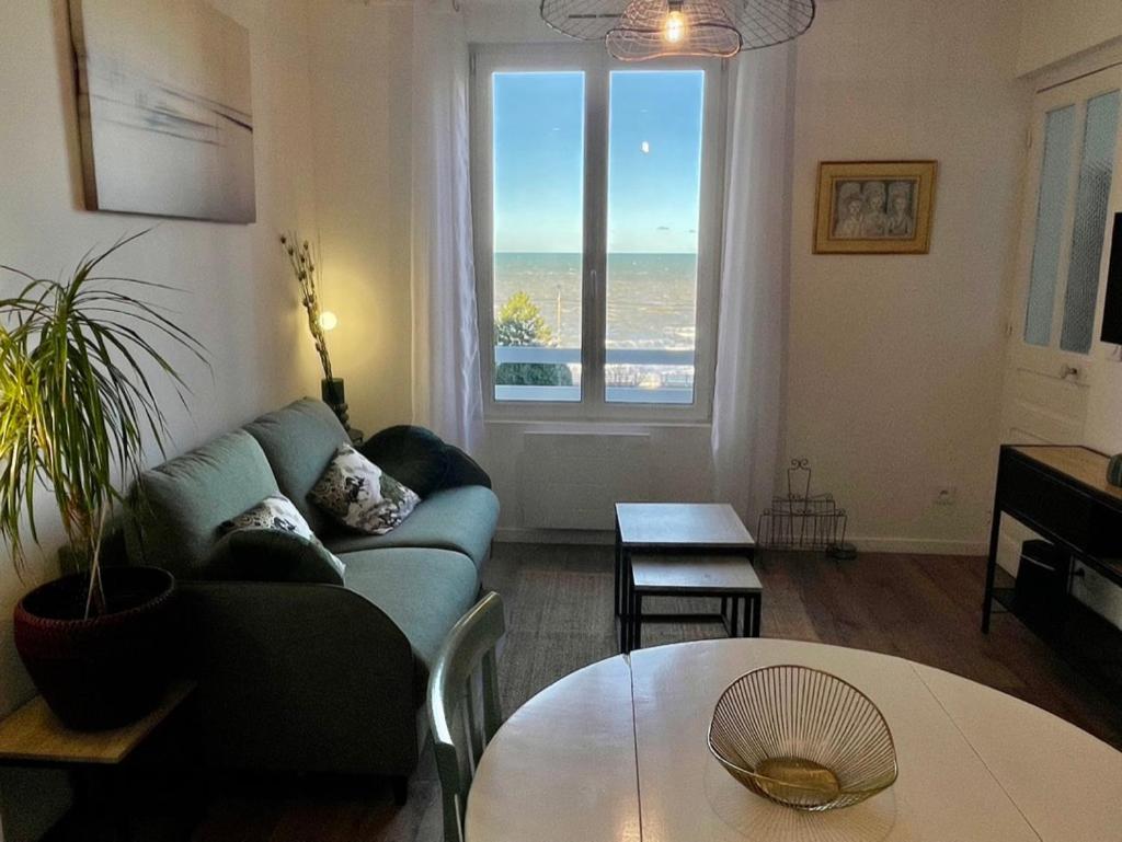 La Belle Etoile Apartment Олт Екстериор снимка